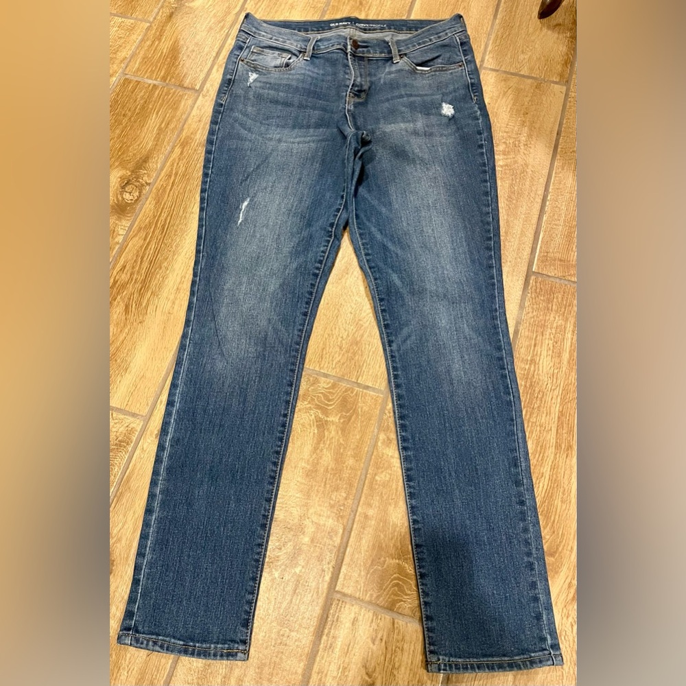 Old Navy Curvy Profile Women’s Jeans, size 10 long.